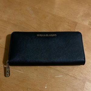 Black Michael Kors wallet